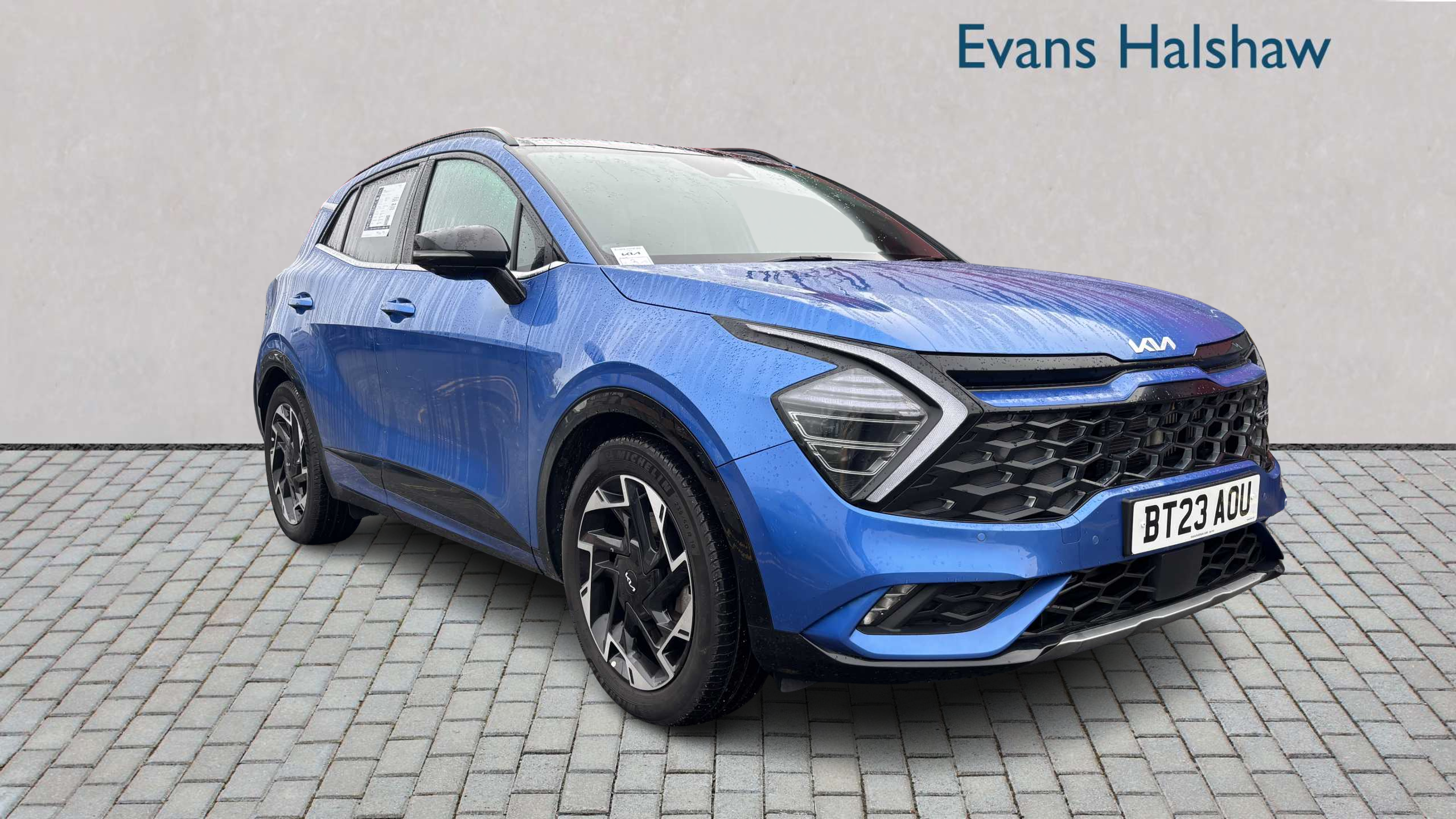 Main listing image - Kia Sportage