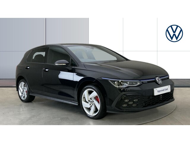 Main listing image - Volkswagen Golf GTE