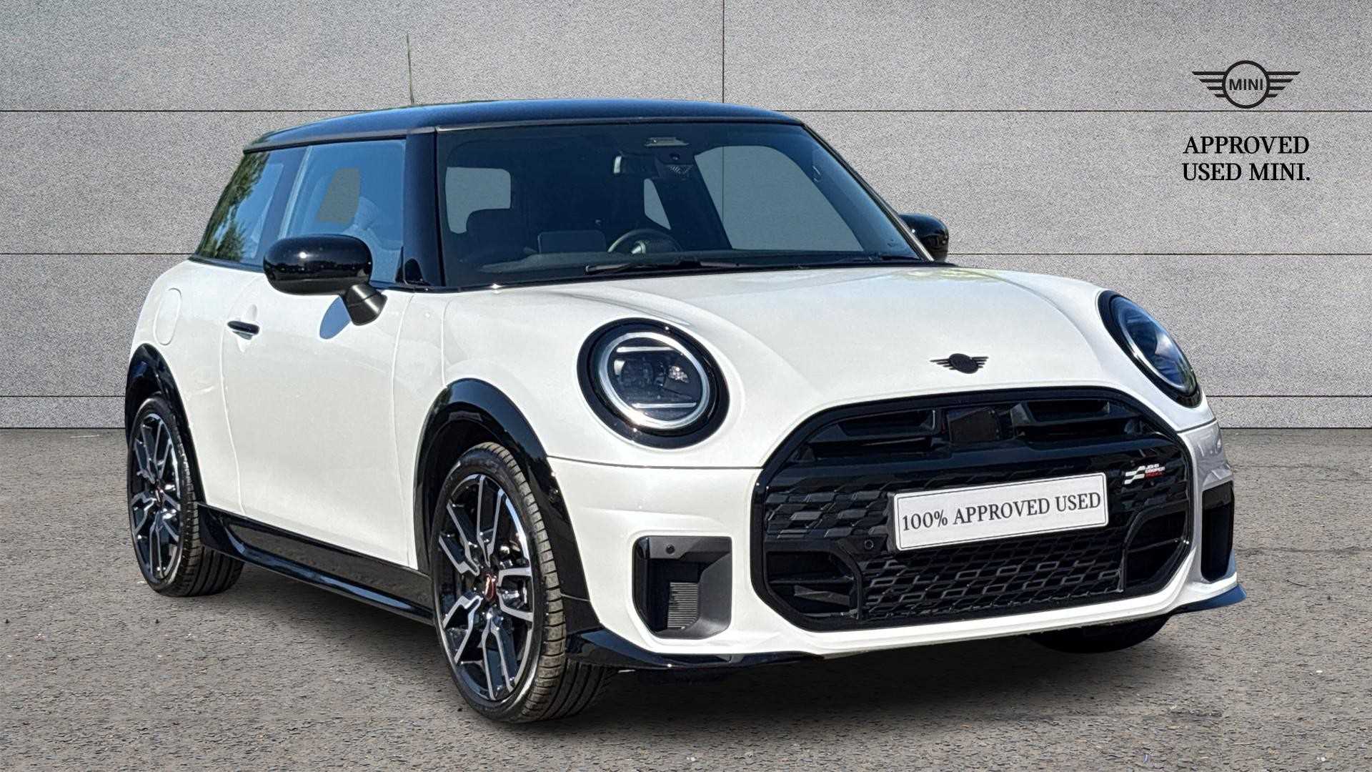 Main listing image - MINI Hatchback