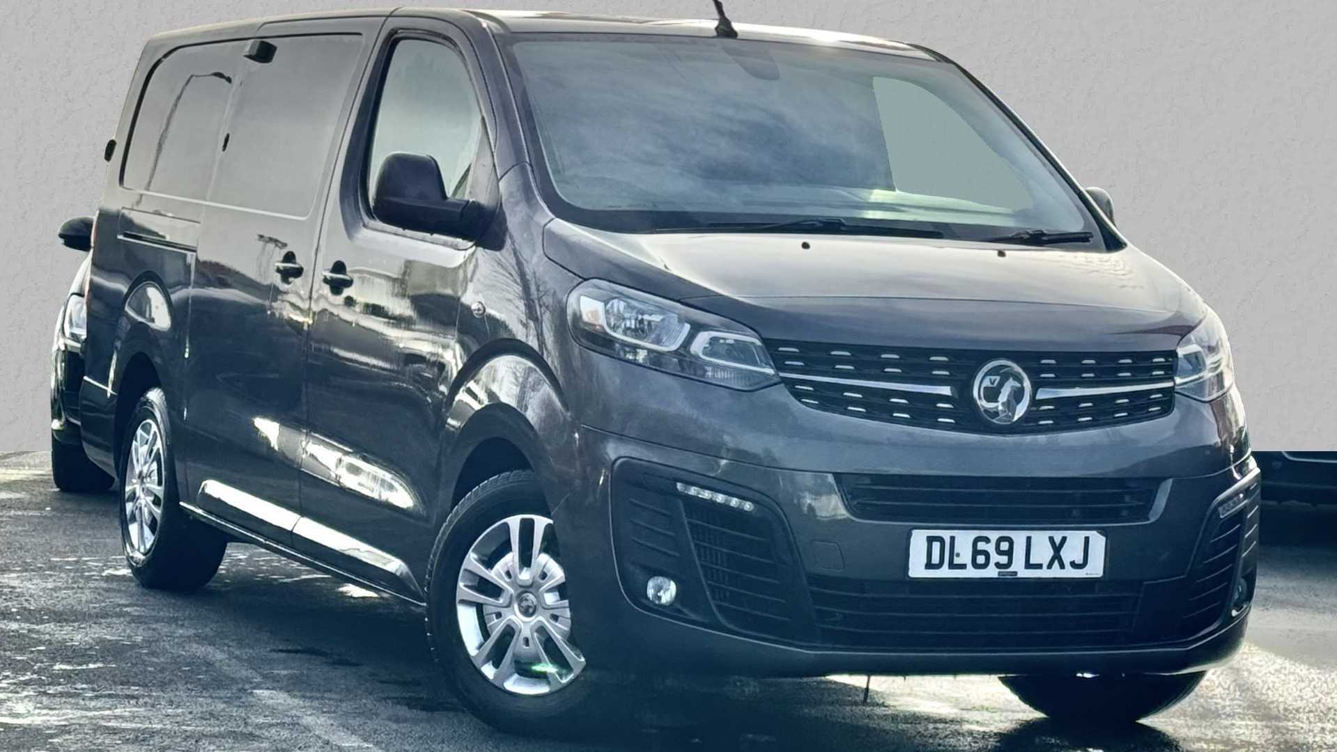 Main listing image - Vauxhall Vivaro