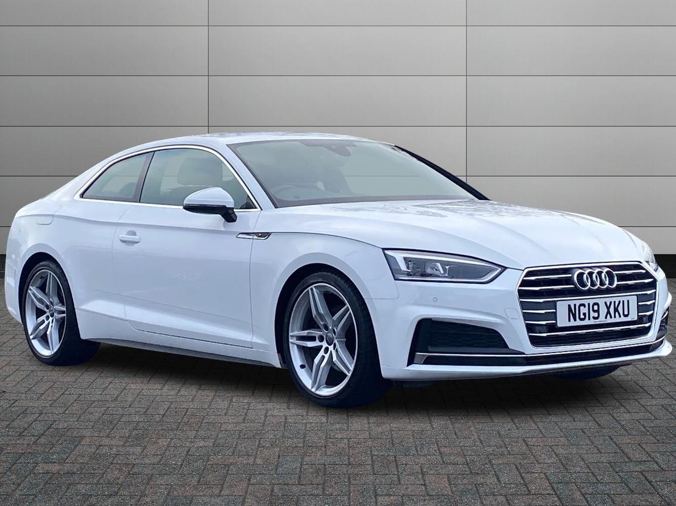 Main listing image - Audi A5