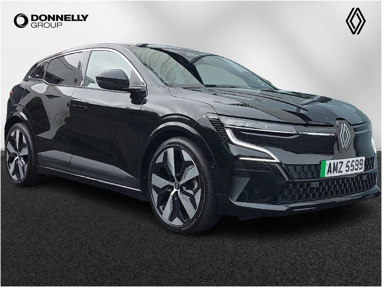 Main listing image - Renault Megane E Tech