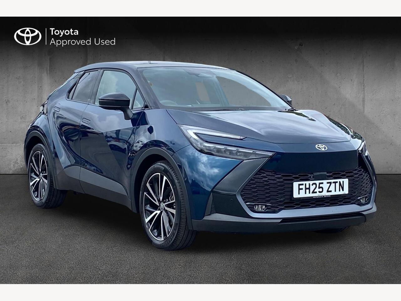 Main listing image - Toyota C-HR