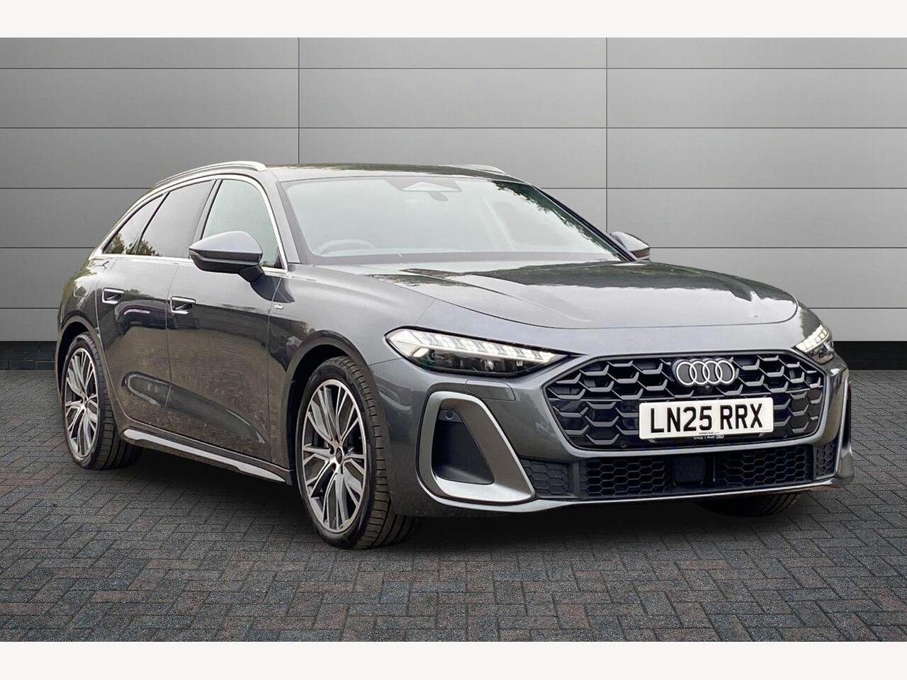 Main listing image - Audi A5