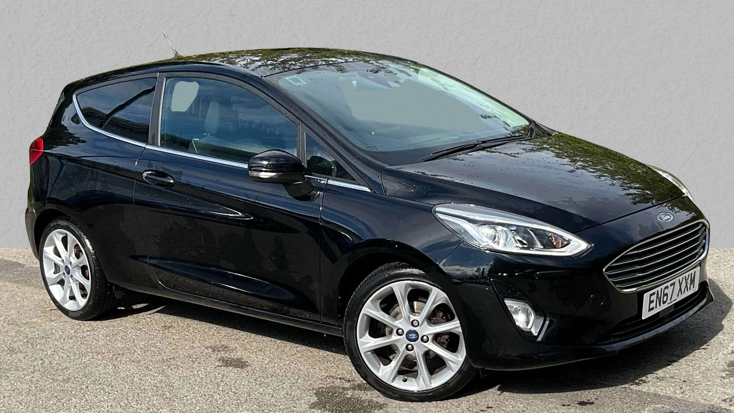 Main listing image - Ford Fiesta