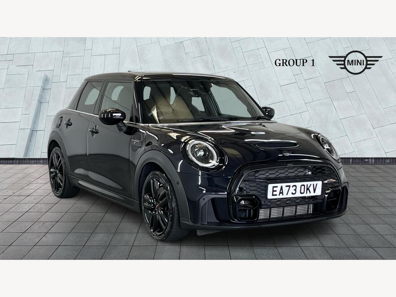 Main listing image - MINI Hatchback
