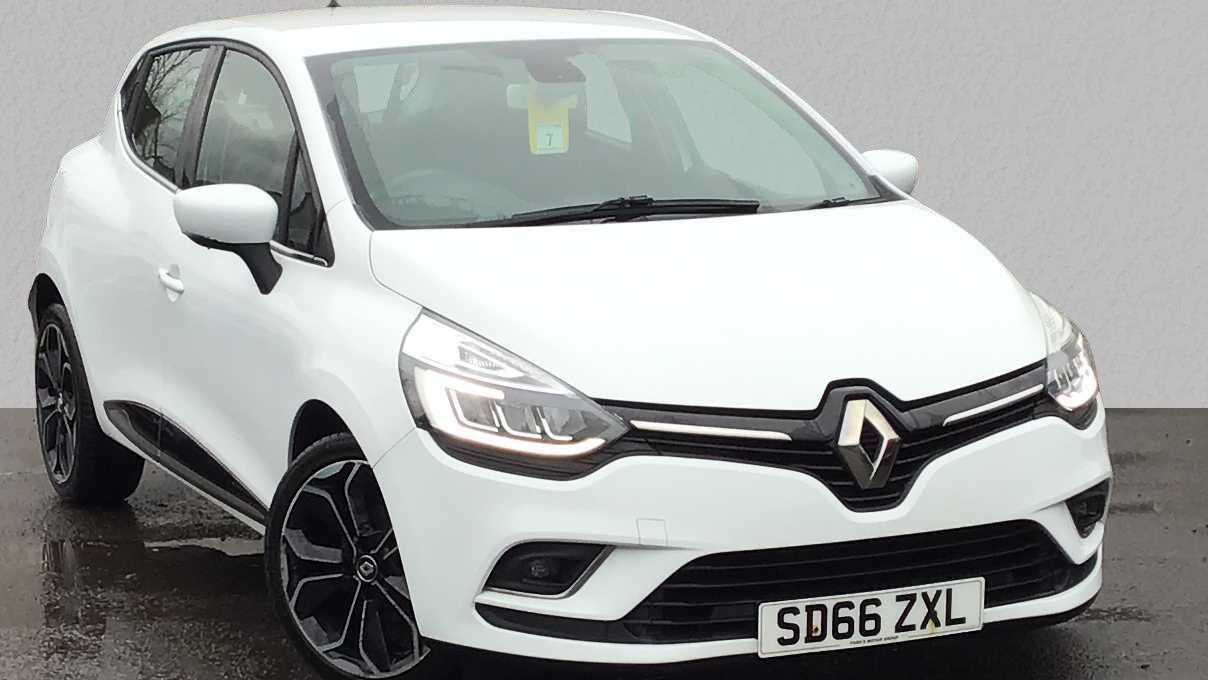 Main listing image - Renault Clio