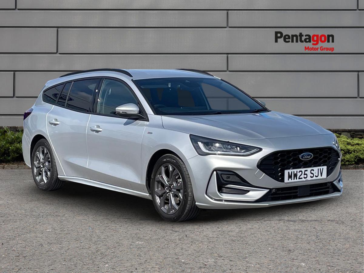 Main listing image - Ford Focus Estate