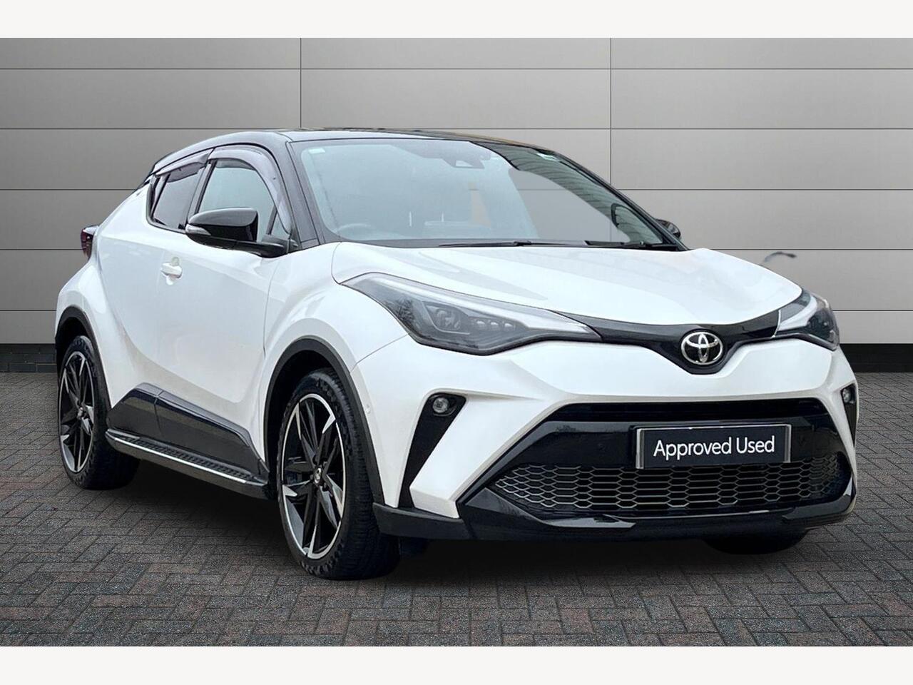 Main listing image - Toyota C-HR