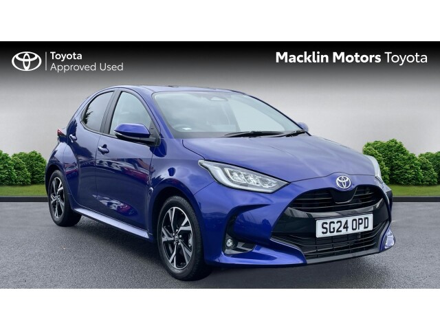 Main listing image - Toyota Yaris