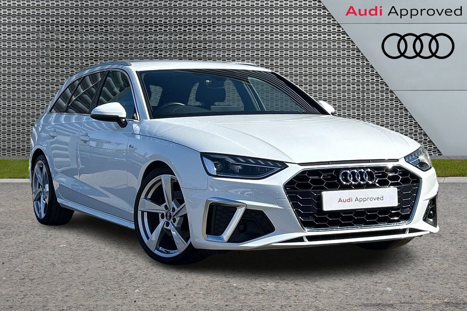Main listing image - Audi A4 Avant