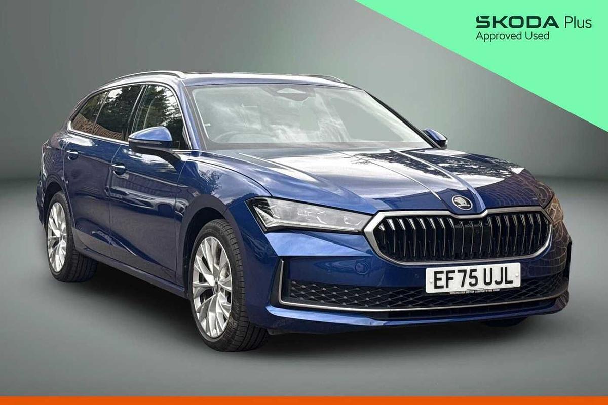 Main listing image - Skoda Superb