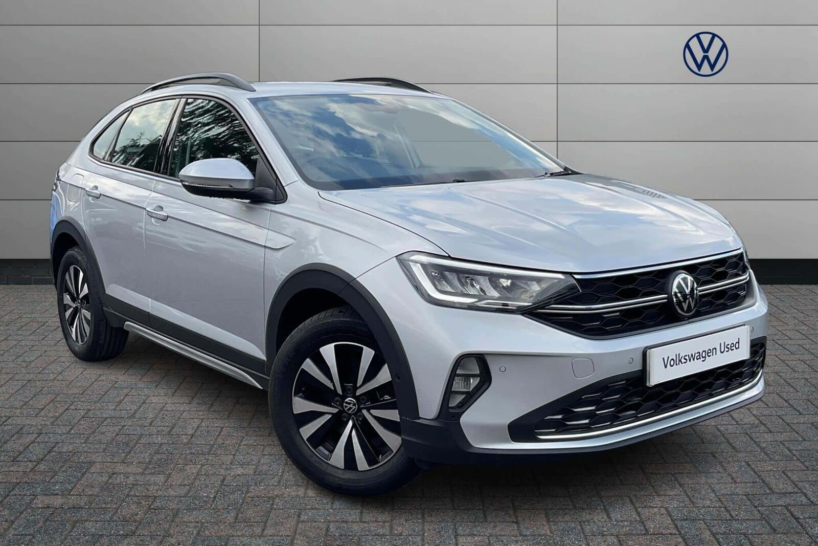 Main listing image - Volkswagen Taigo