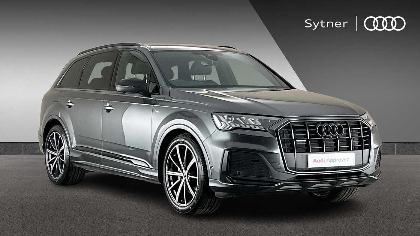 Main listing image - Audi Q7