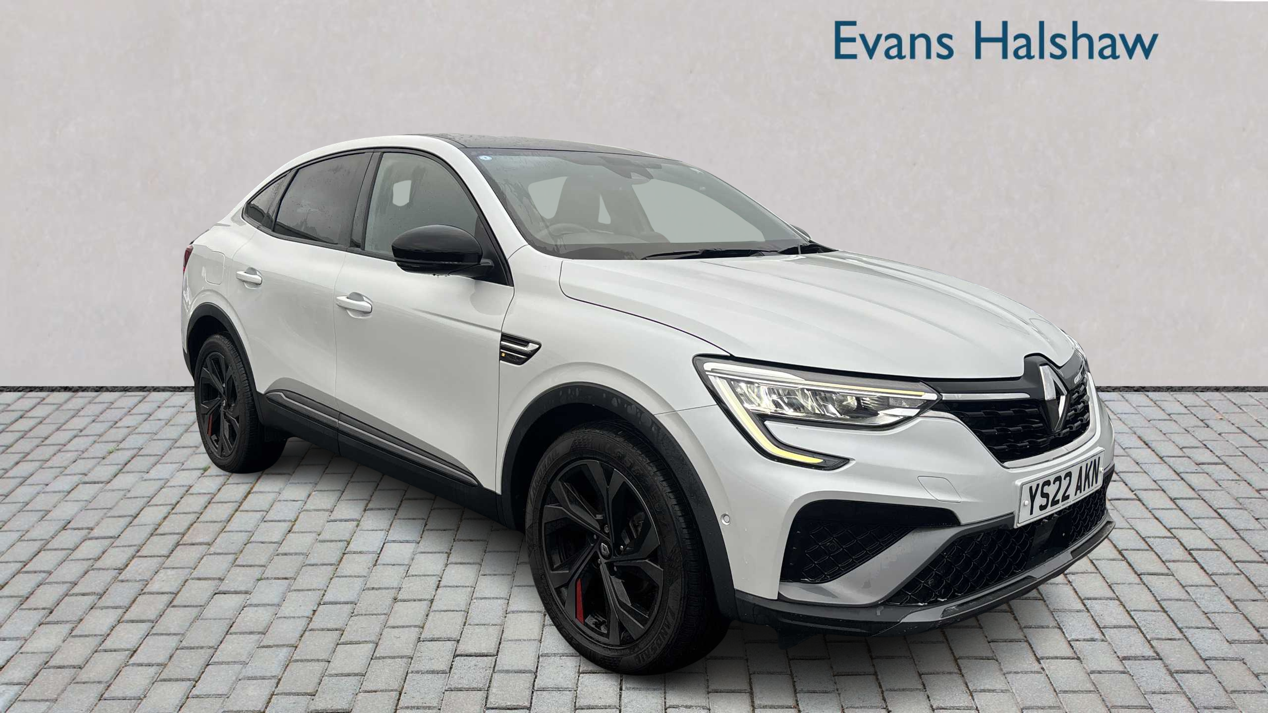 Main listing image - Renault Arkana