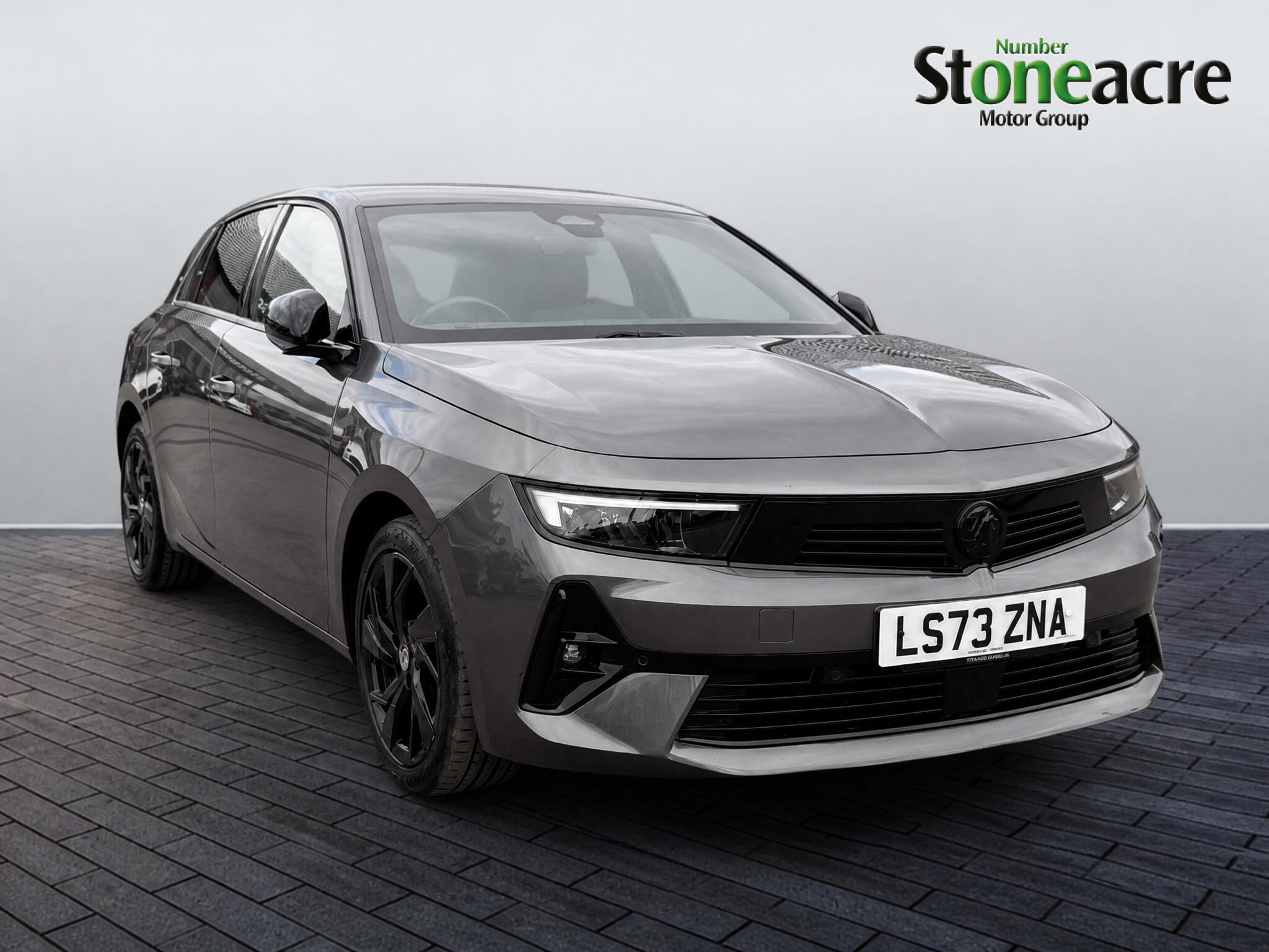 Main listing image - Vauxhall Astra