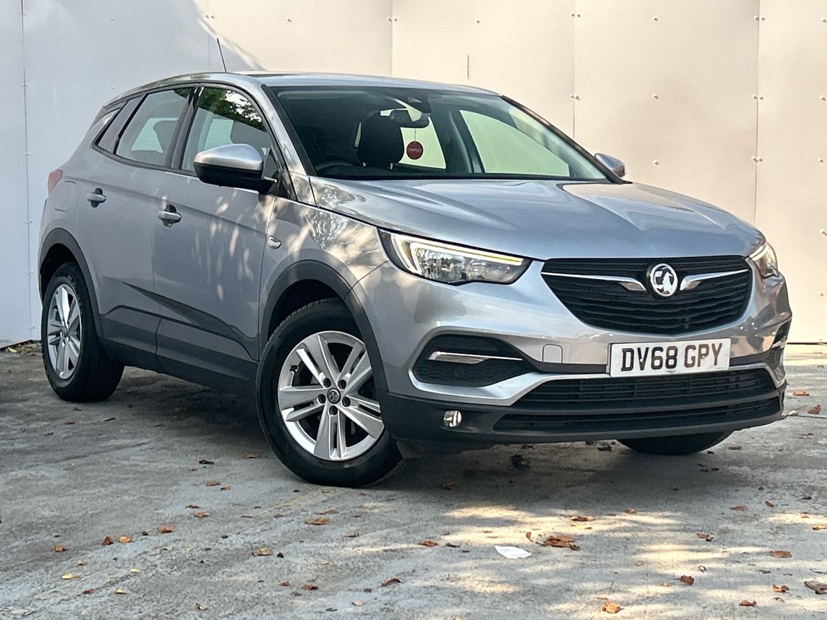 Main listing image - Vauxhall Grandland X