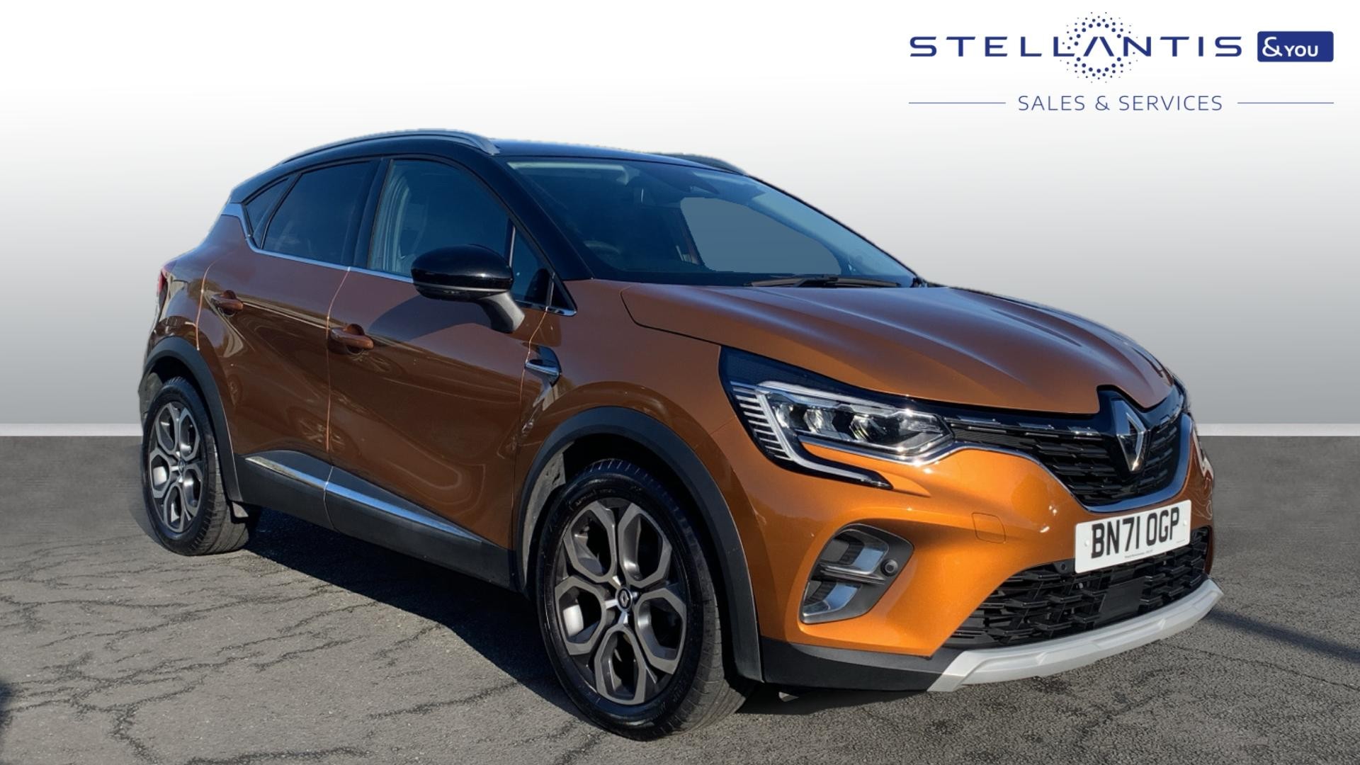 Main listing image - Renault Captur