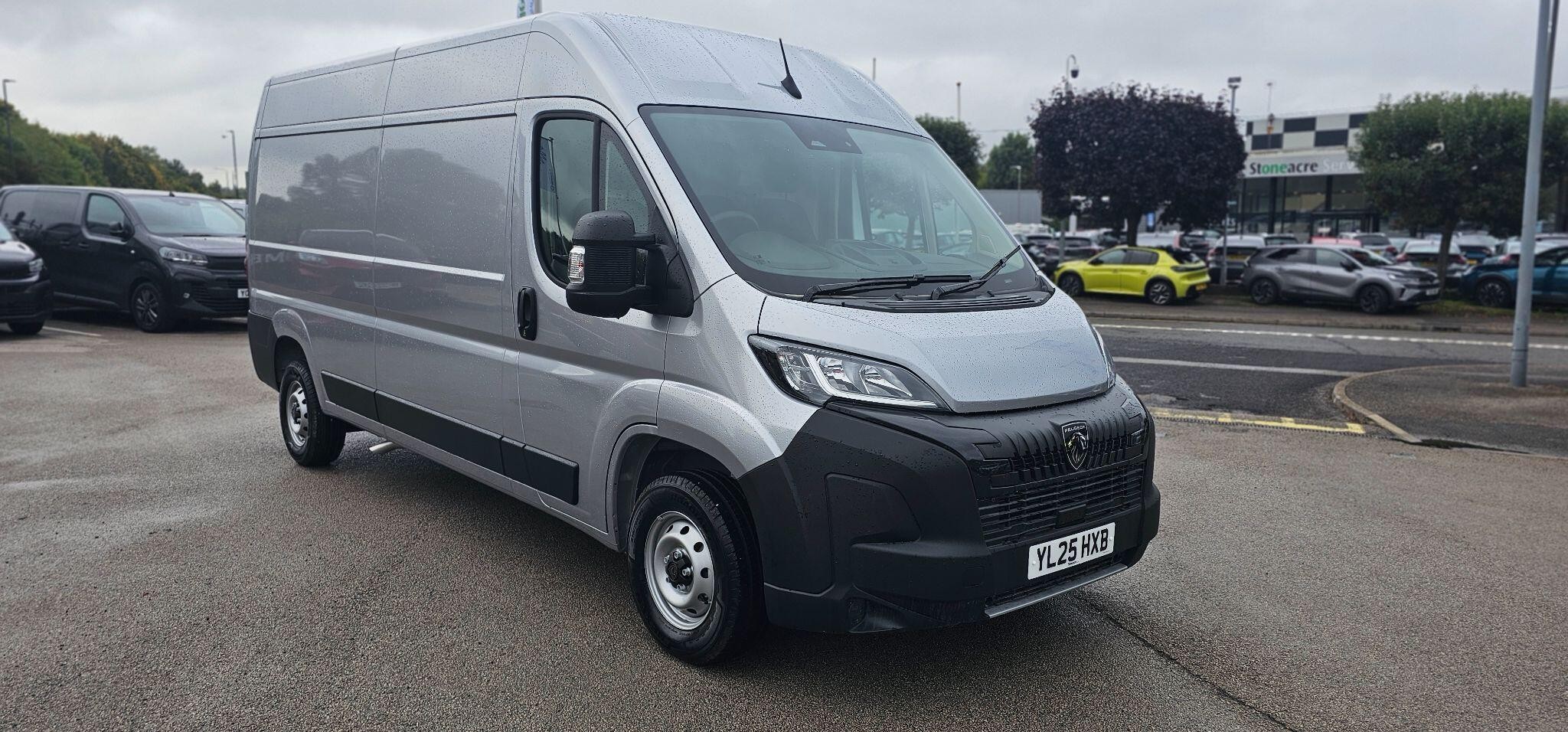 Main listing image - Peugeot Boxer