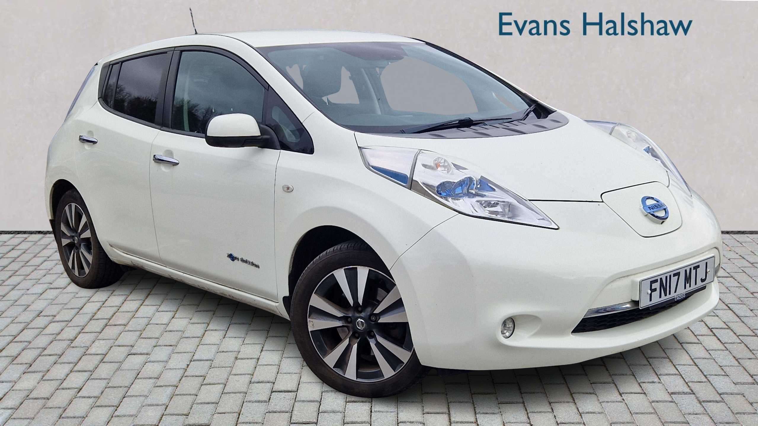 Main listing image - Nissan Leaf