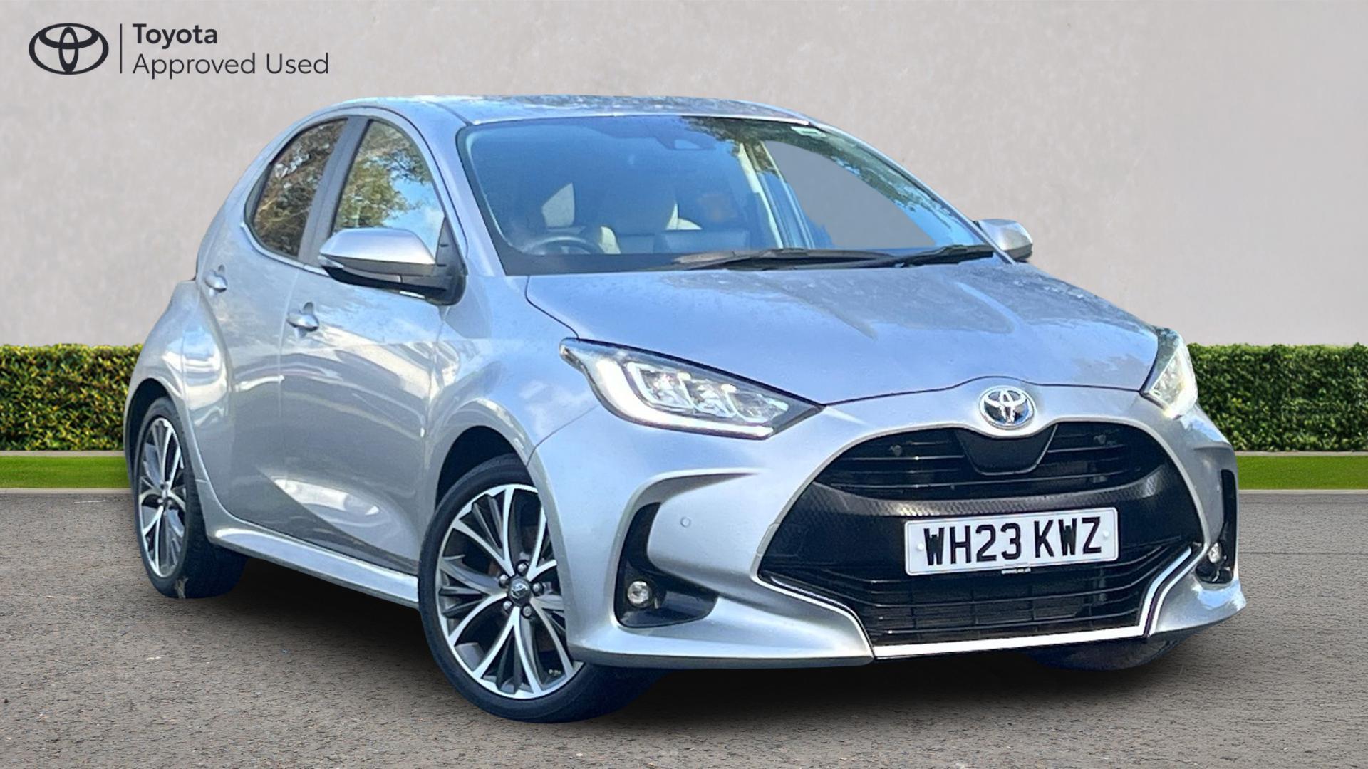 Main listing image - Toyota Yaris