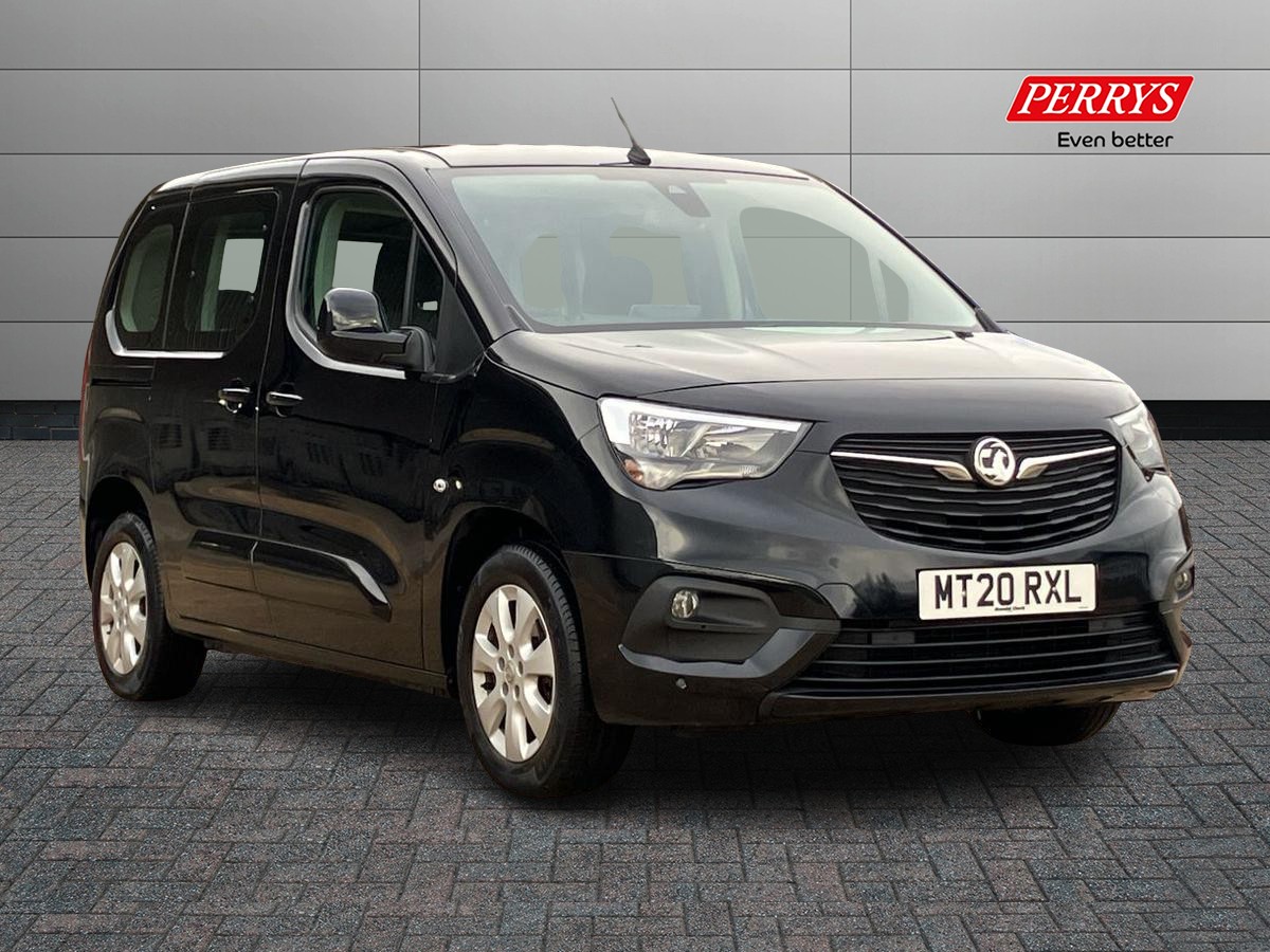 Main listing image - Vauxhall Combo Life