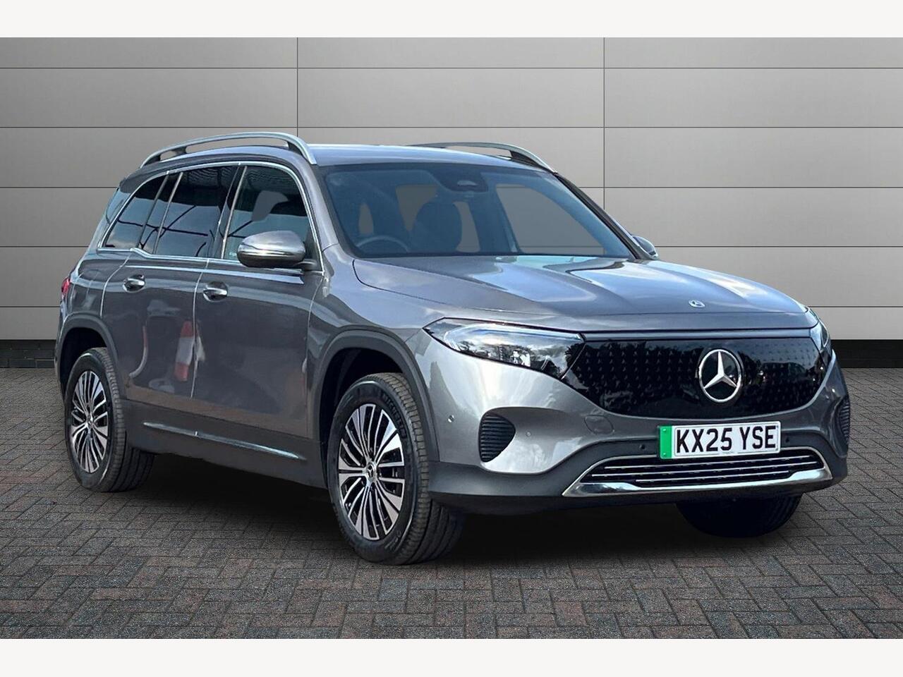 Main listing image - Mercedes-Benz EQB