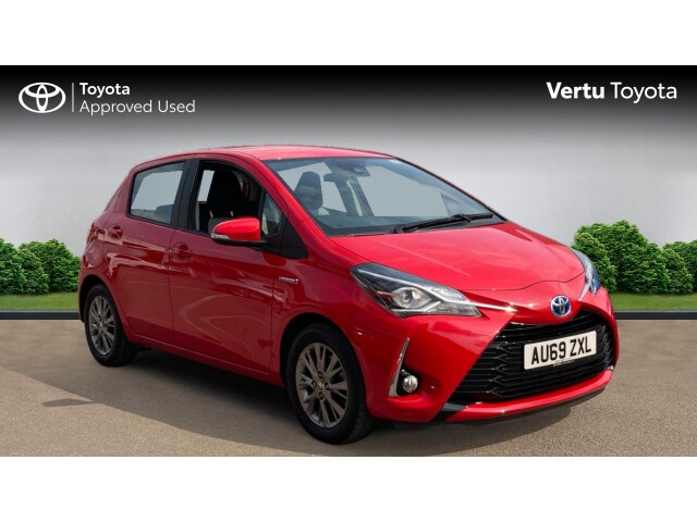 Main listing image - Toyota Yaris