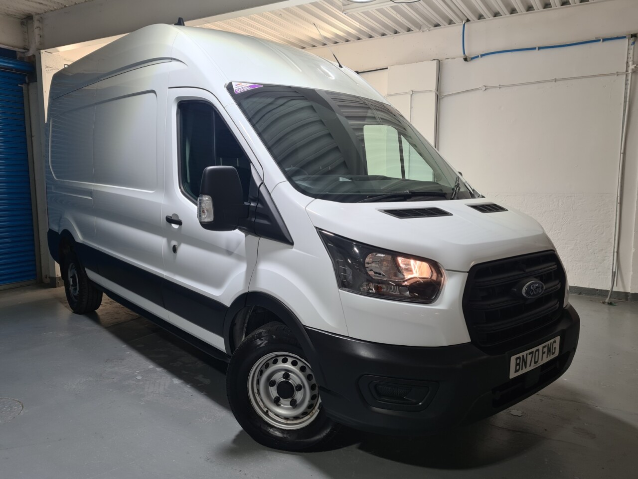 Main listing image - Ford Transit