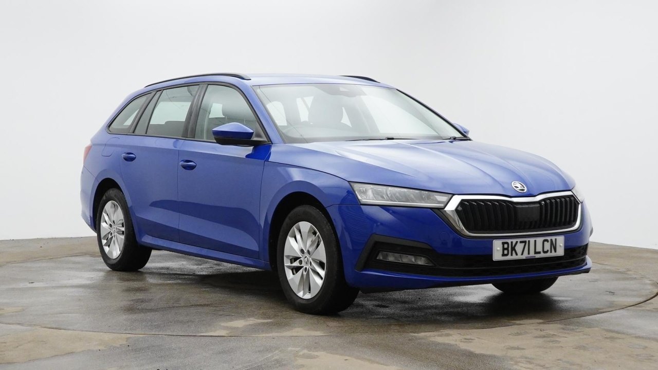 Main listing image - Skoda Octavia Estate