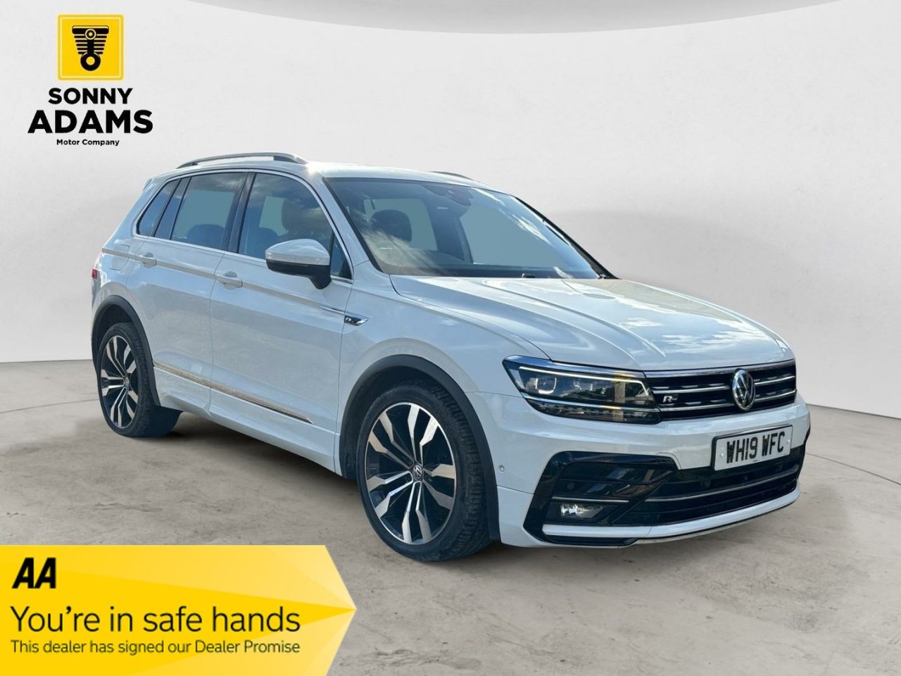 Main listing image - Volkswagen Tiguan