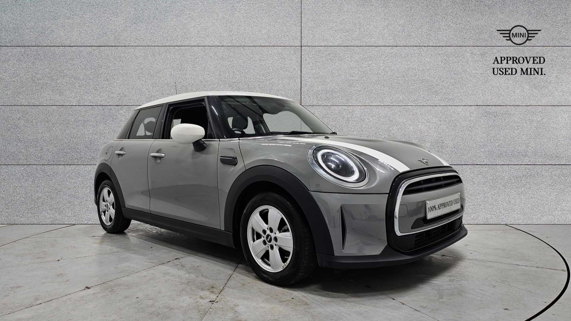 Main listing image - MINI Hatchback 5dr