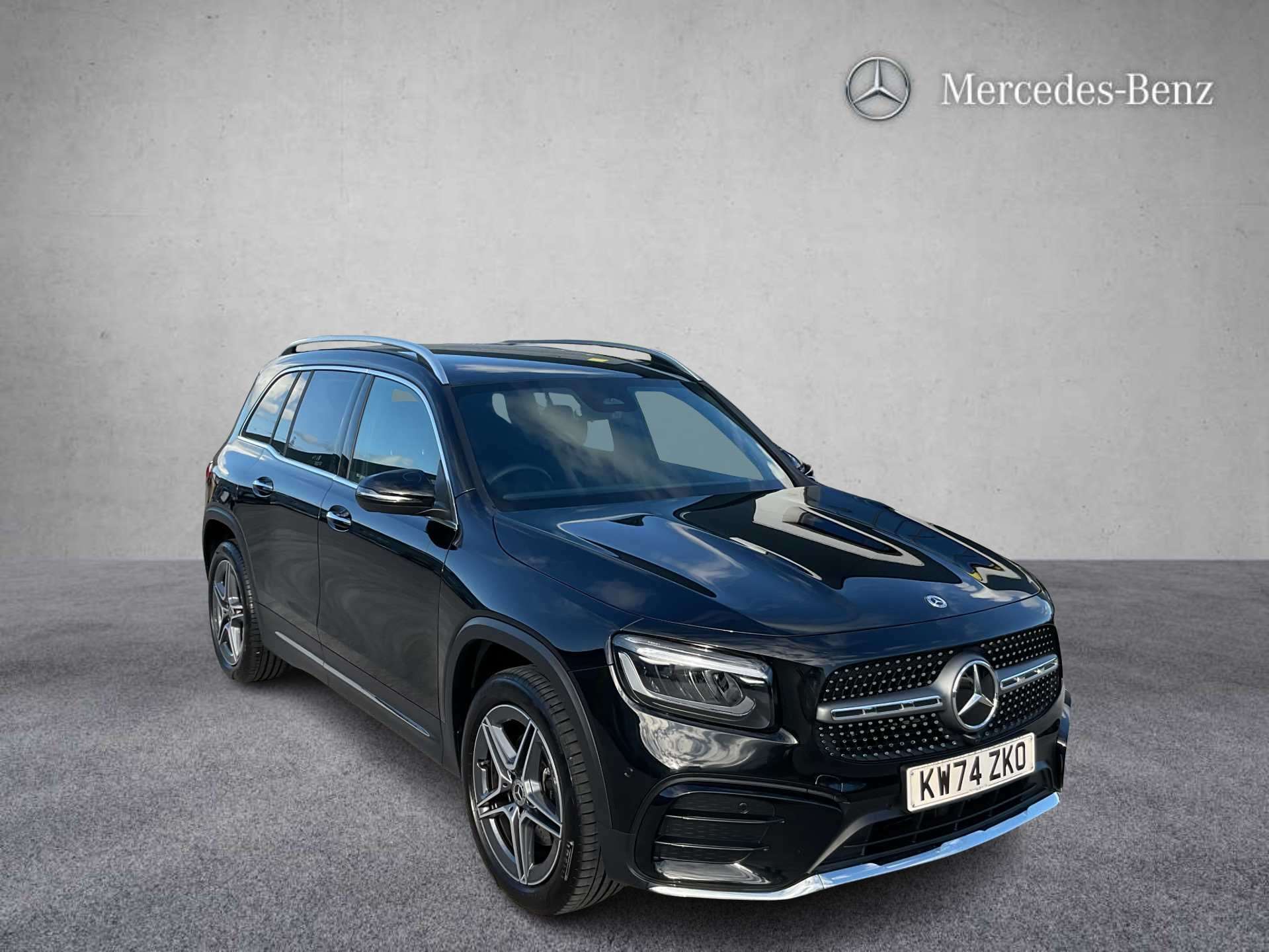 Main listing image - Mercedes-Benz GLB