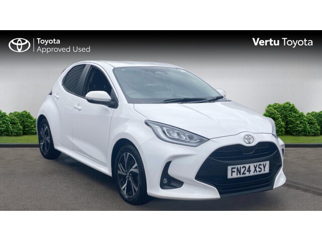 Main listing image - Toyota Yaris