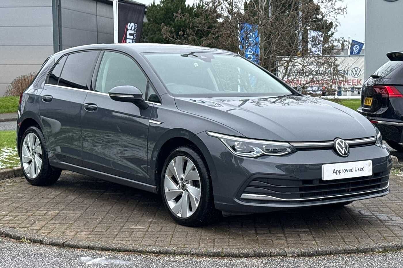 Main listing image - Volkswagen Golf