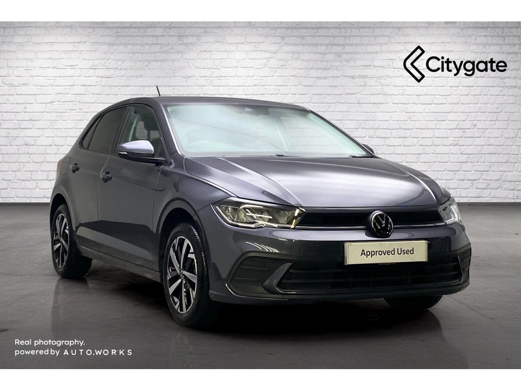 Main listing image - Volkswagen Polo