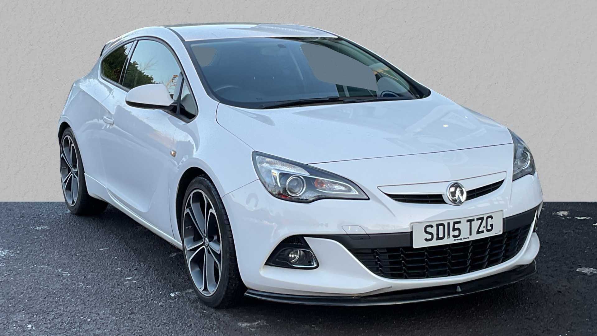 Main listing image - Vauxhall GTC