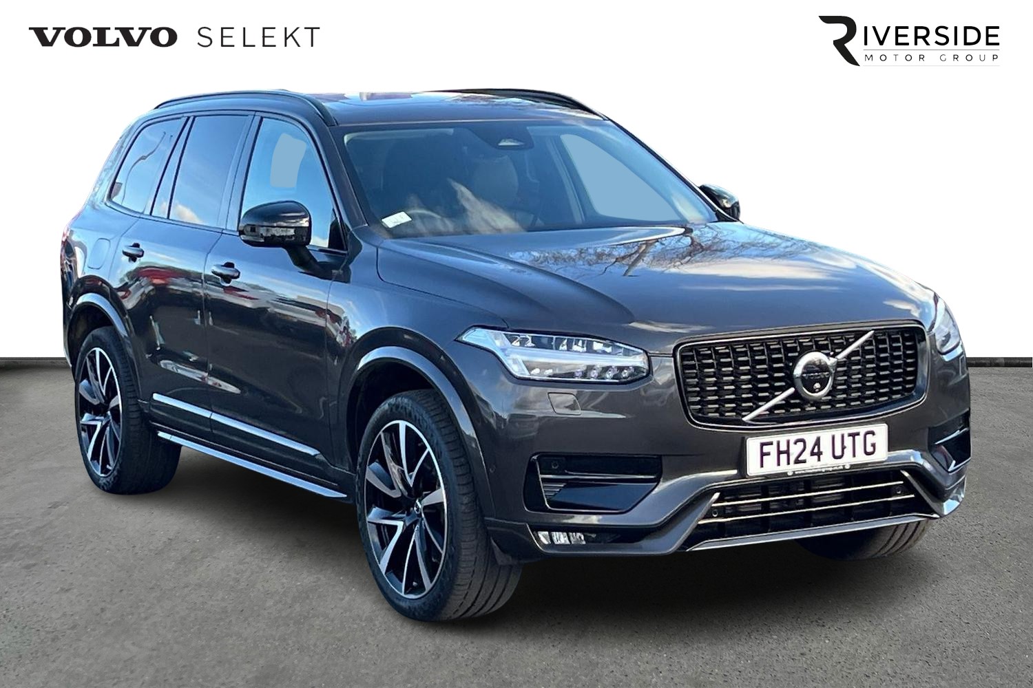 Main listing image - Volvo XC90