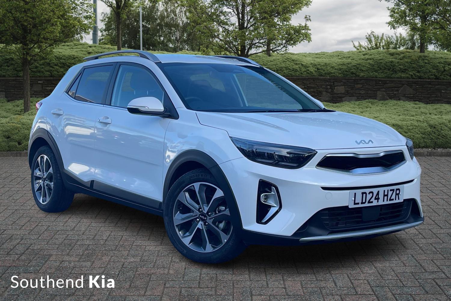 Main listing image - Kia Stonic