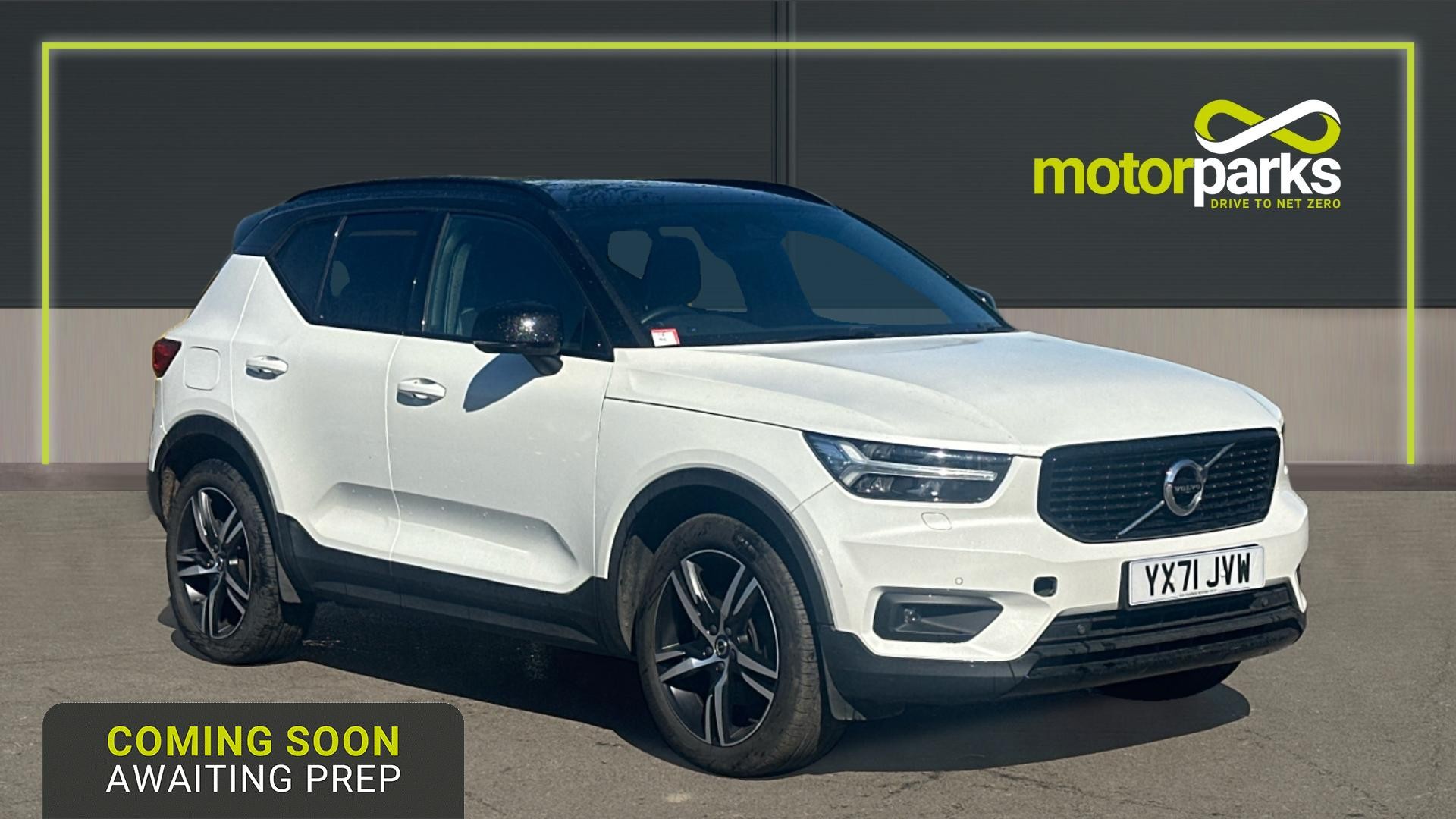 Main listing image - Volvo XC40