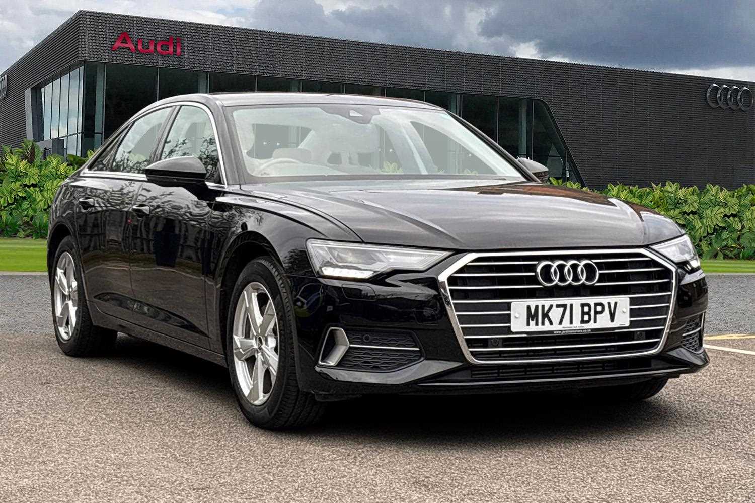 Main listing image - Audi A6