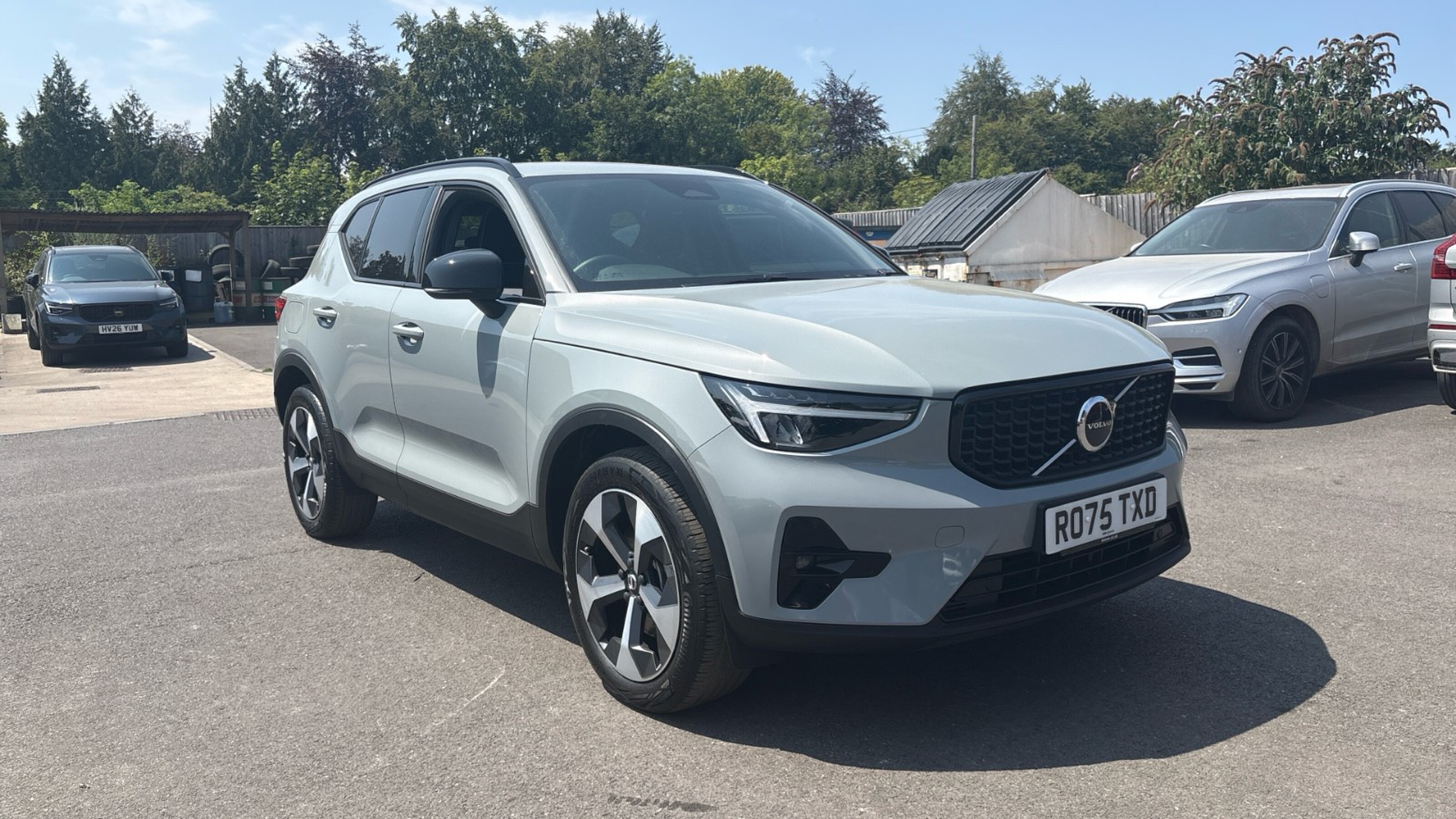 Main listing image - Volvo XC40