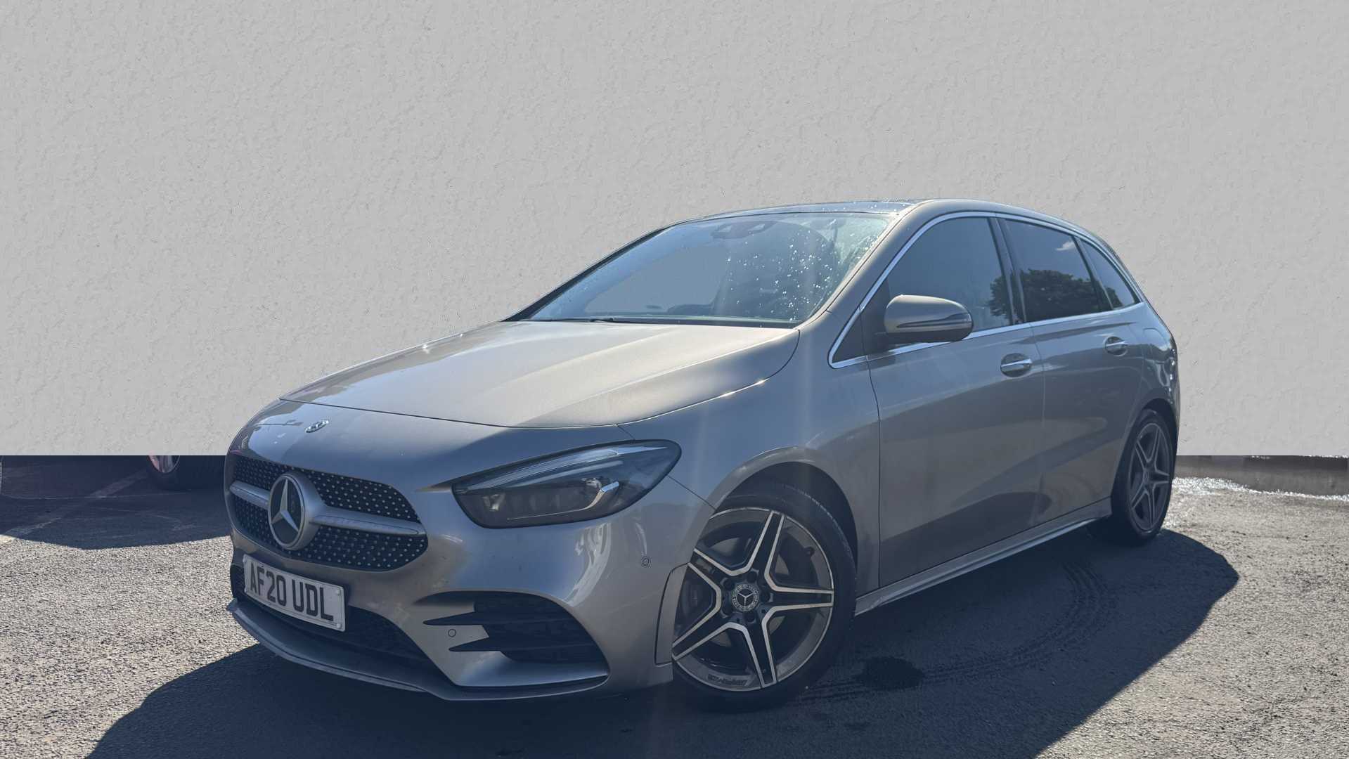 Main listing image - Mercedes-Benz B-Class