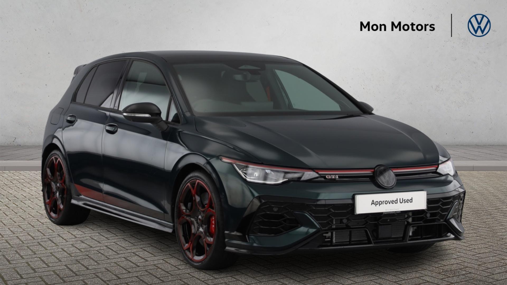Main listing image - Volkswagen Golf