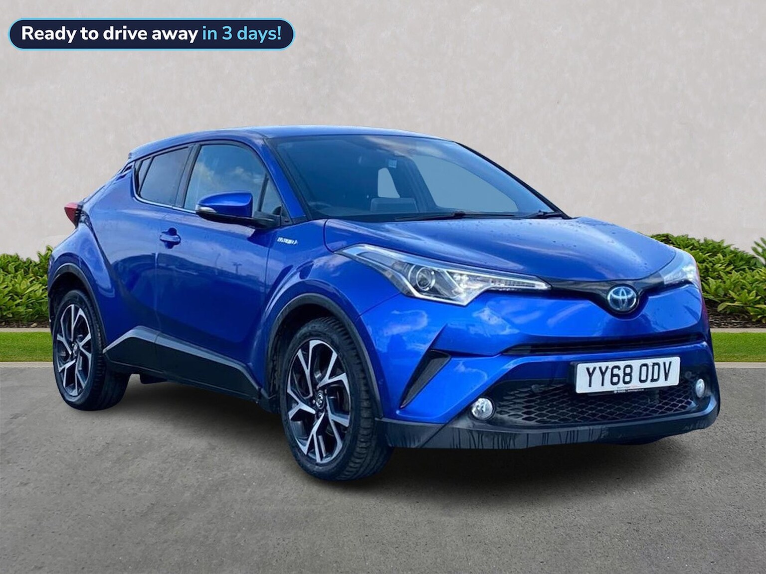 Main listing image - Toyota C-HR