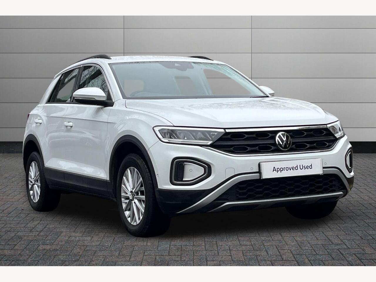 Main listing image - Volkswagen T-Roc