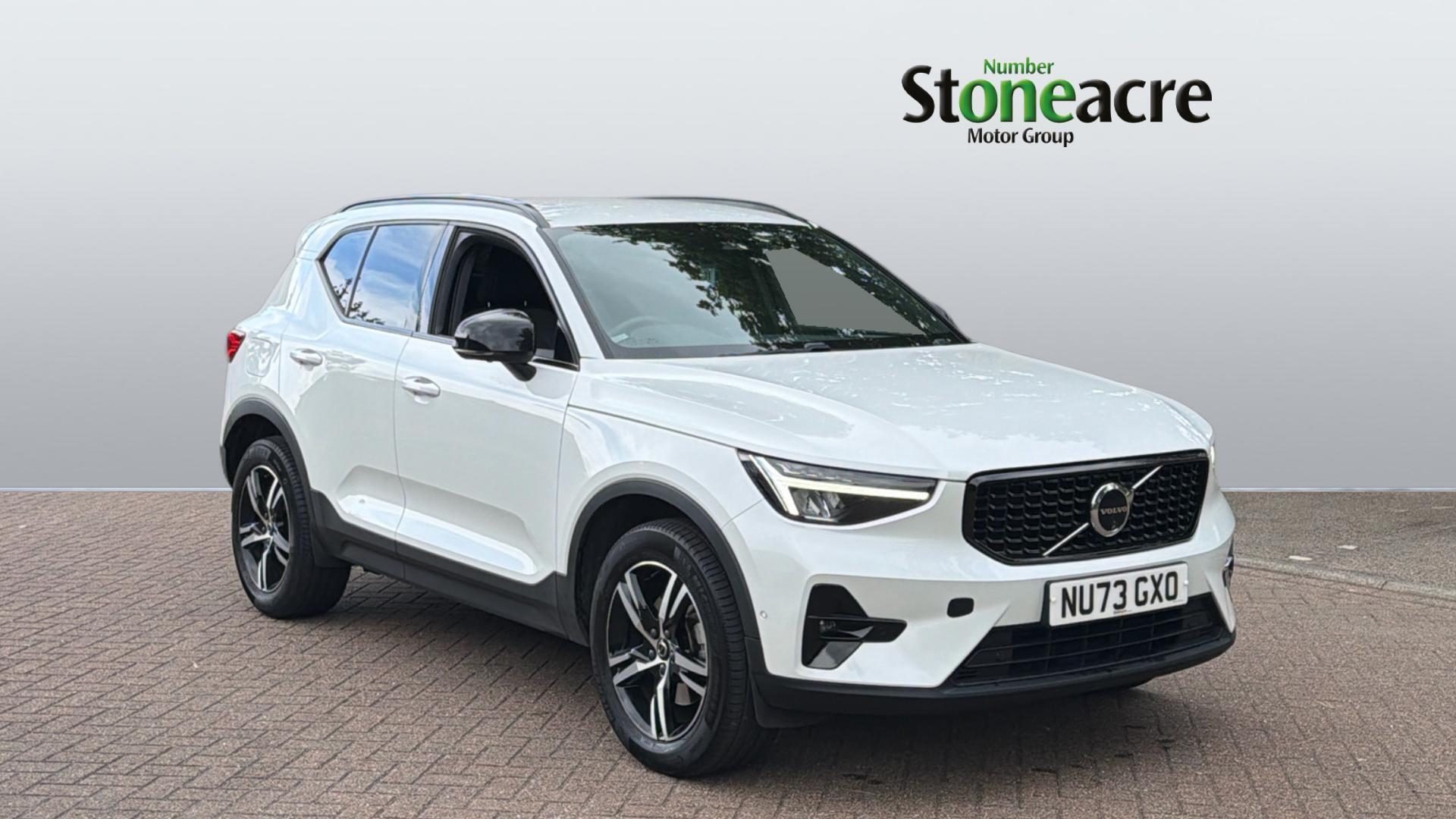 Main listing image - Volvo XC40