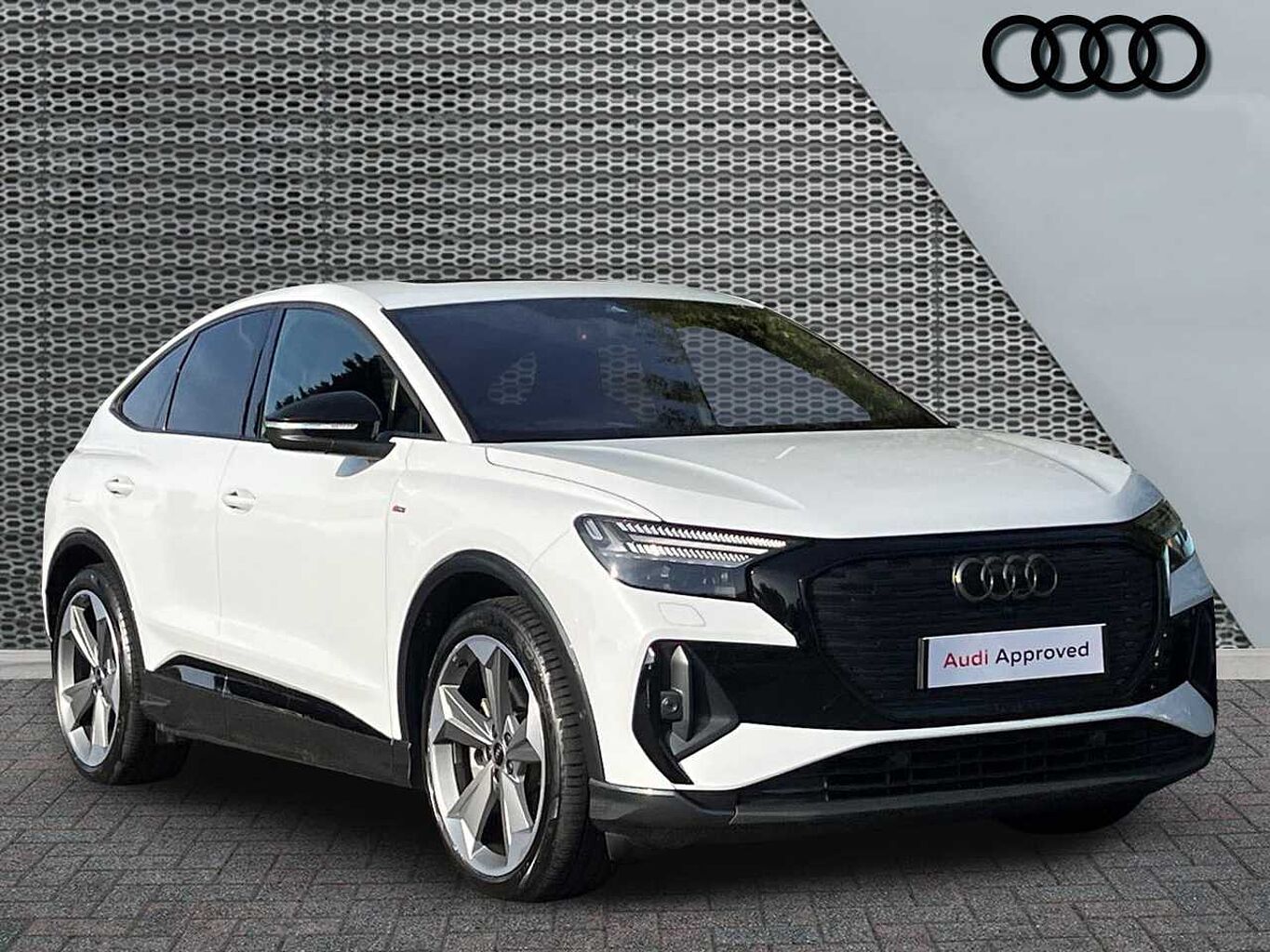 Main listing image - Audi Q4