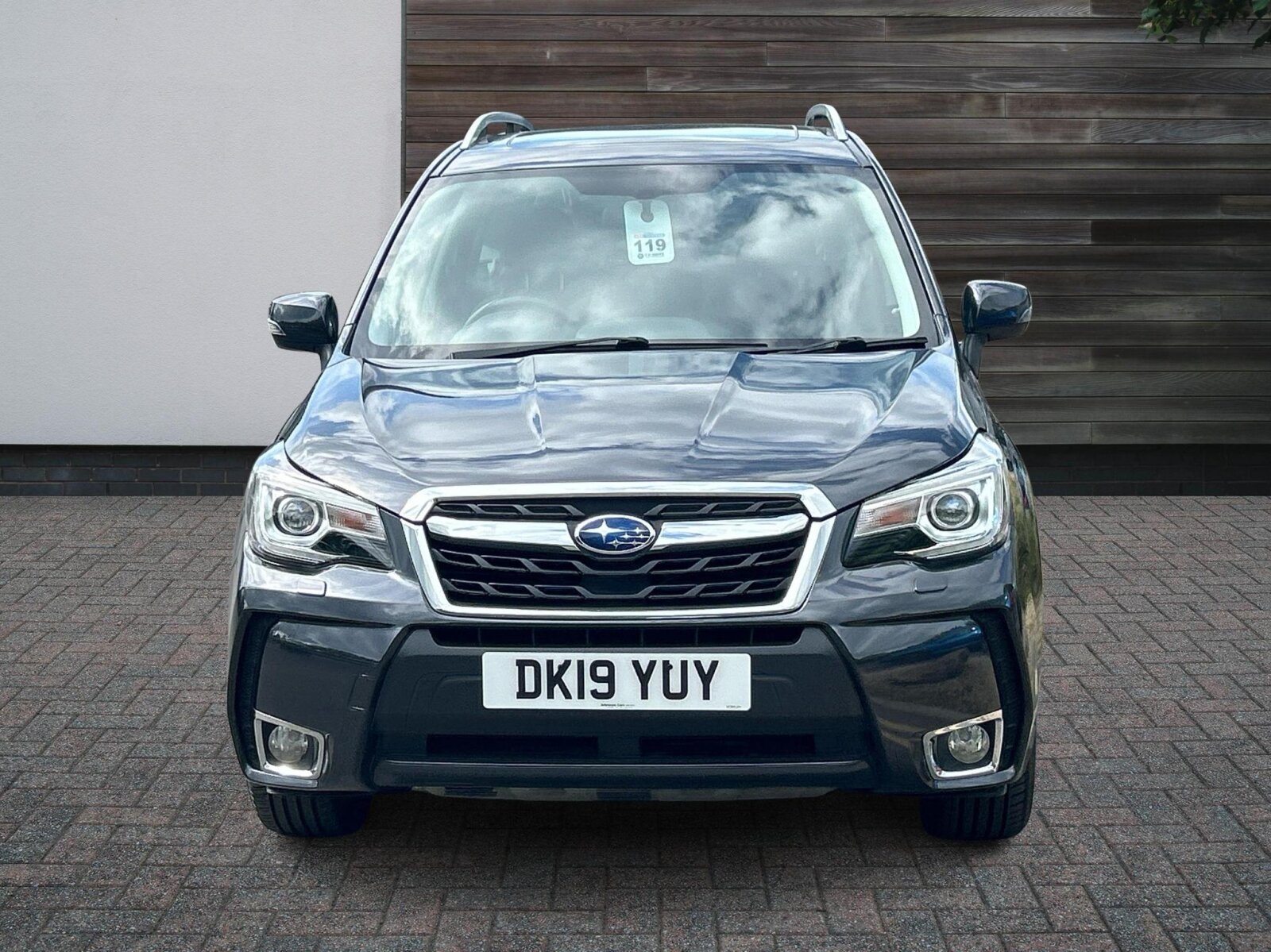Main listing image - Subaru Forester