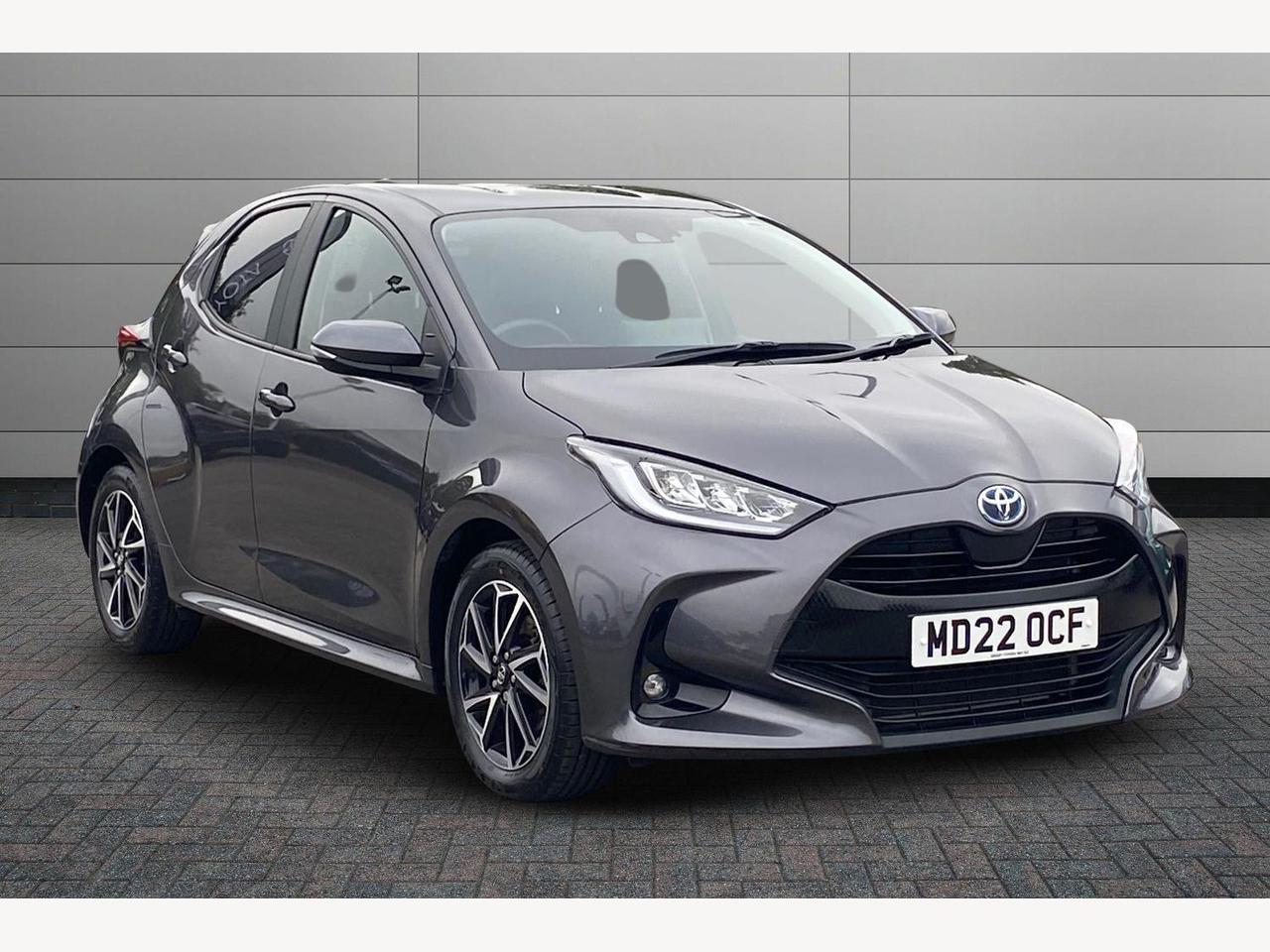 Main listing image - Toyota Yaris